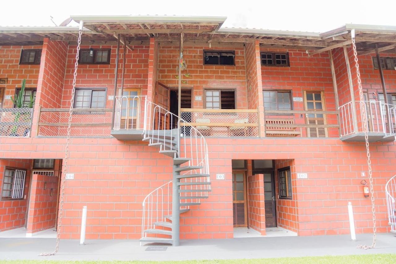 Ferienwohnung Martim De Sa - Caragua Caraguatatuba Exterior foto
