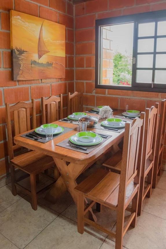 Ferienwohnung Martim De Sa - Caragua Caraguatatuba Exterior foto