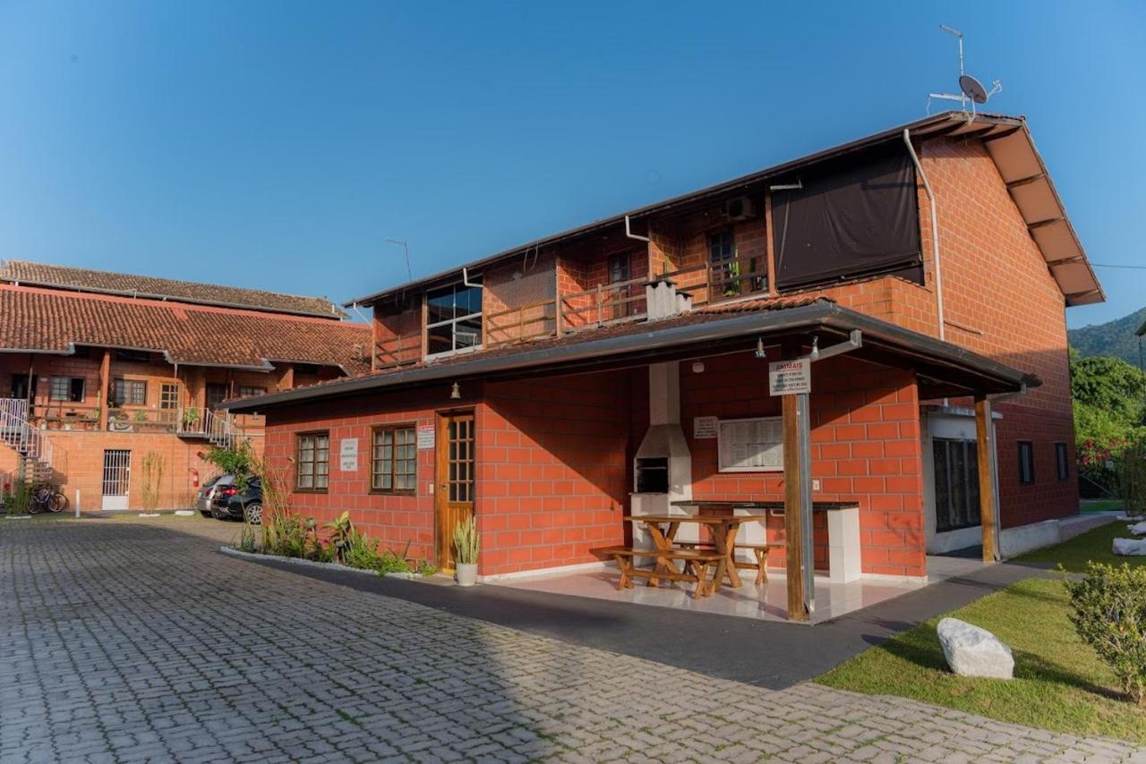 Ferienwohnung Martim De Sa - Caragua Caraguatatuba Exterior foto